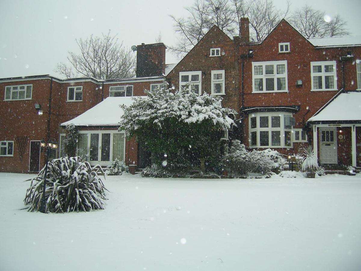 Barons Court Hotel Wolverhampton Zewnętrze zdjęcie