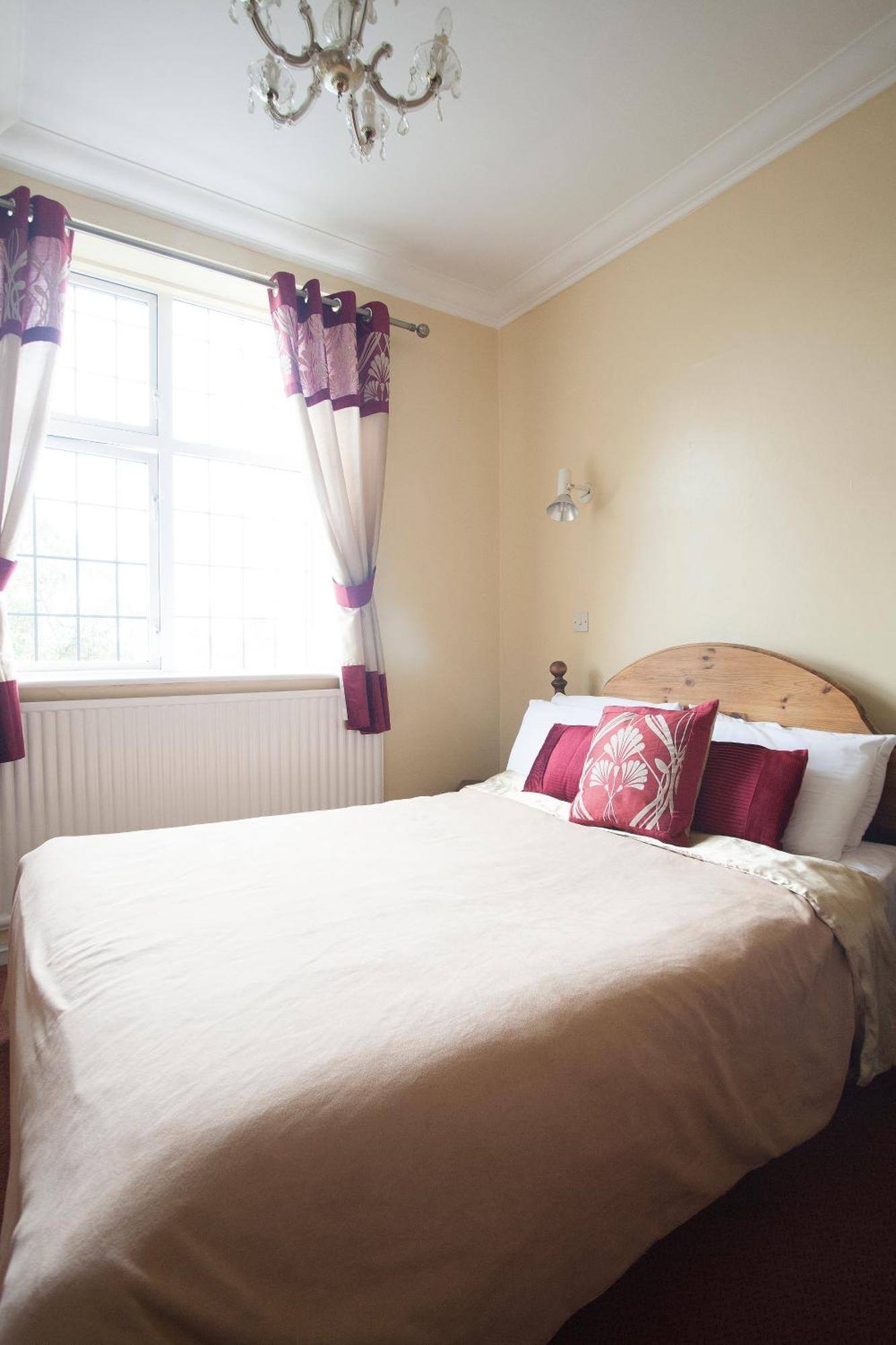 Barons Court Hotel Wolverhampton Zewnętrze zdjęcie