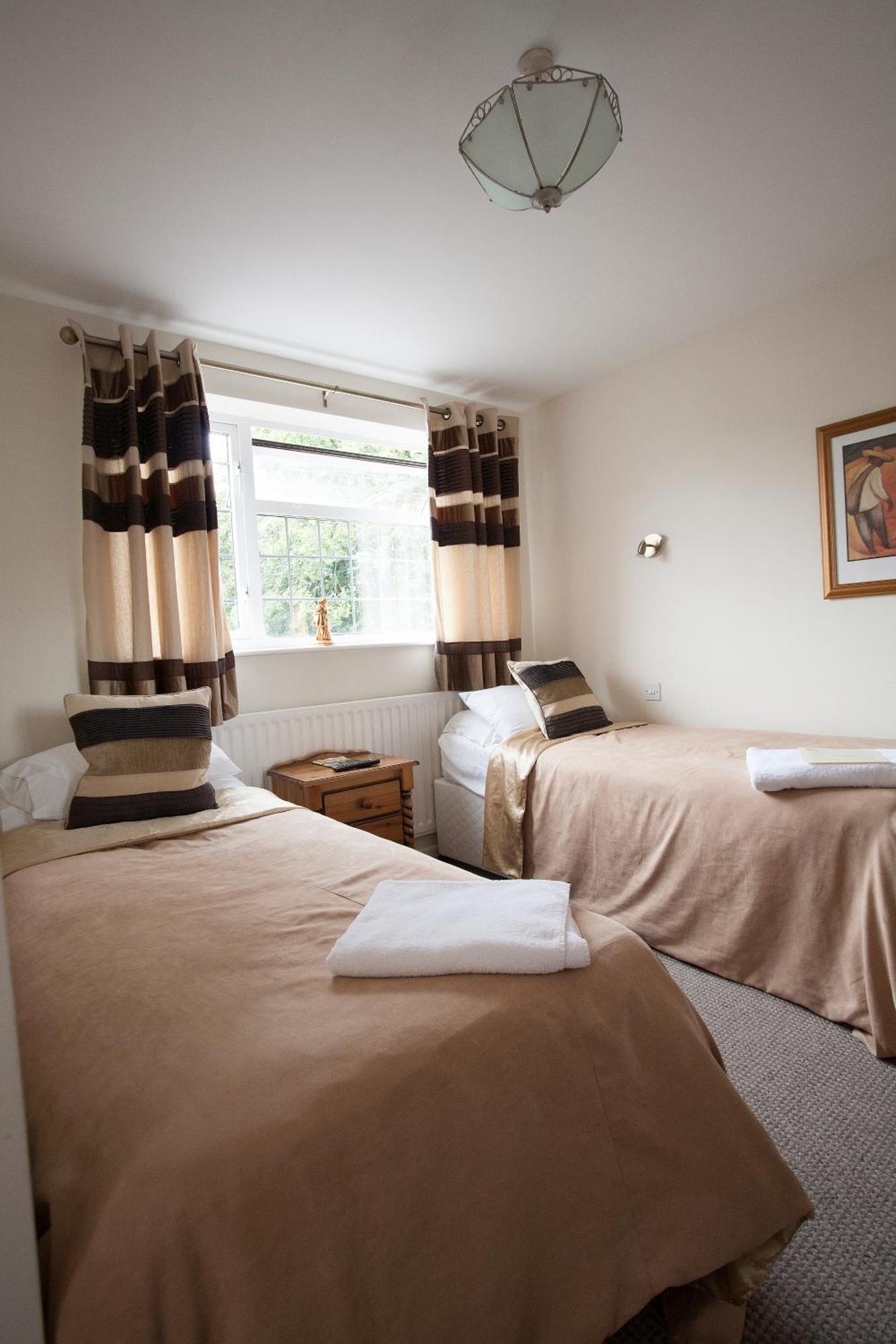 Barons Court Hotel Wolverhampton Zewnętrze zdjęcie