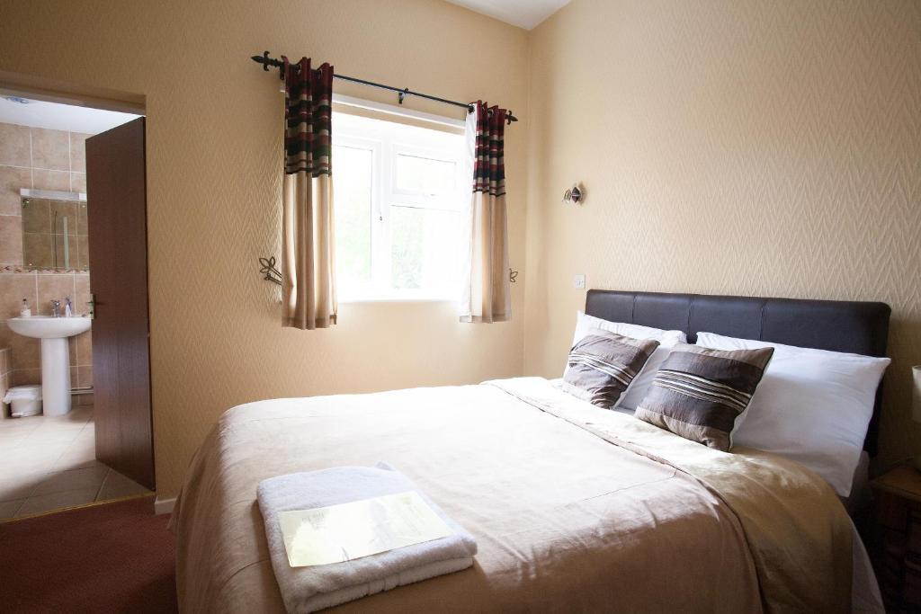 Barons Court Hotel Wolverhampton Pokój zdjęcie